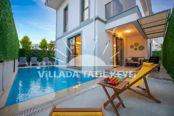 Villa Alp İnn, Fethiye de denize yakın konumda kiralık villa