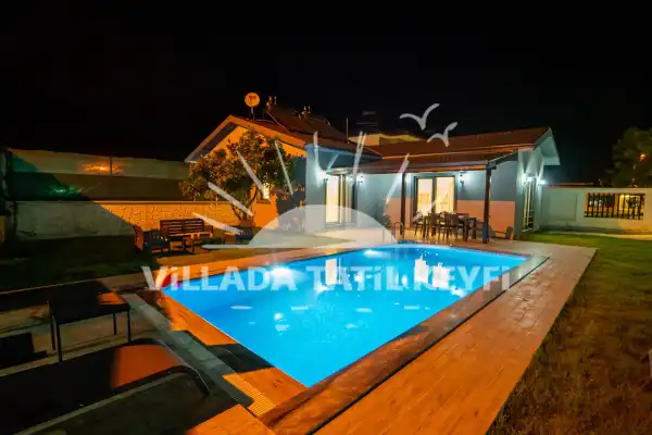 Villa Clove Pink, Göcek İnlice de 4 kişilik havuzlu kiralık villa.