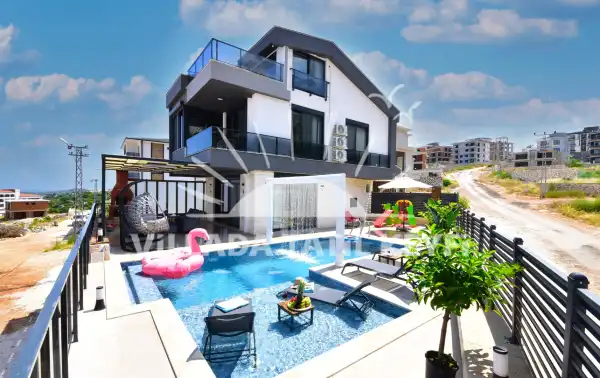 Demre Bozdağ Kiralık Villa | Jakuzili Lüks Villa Belmora