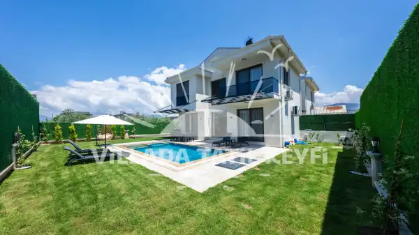 Villa Mihmey 1| Fethiyede merkezi konumda muhafazakar tatil villası